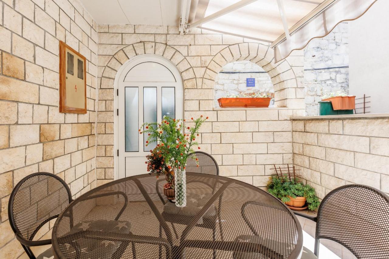 House Mirko- Center Of Split Appartement Buitenkant foto